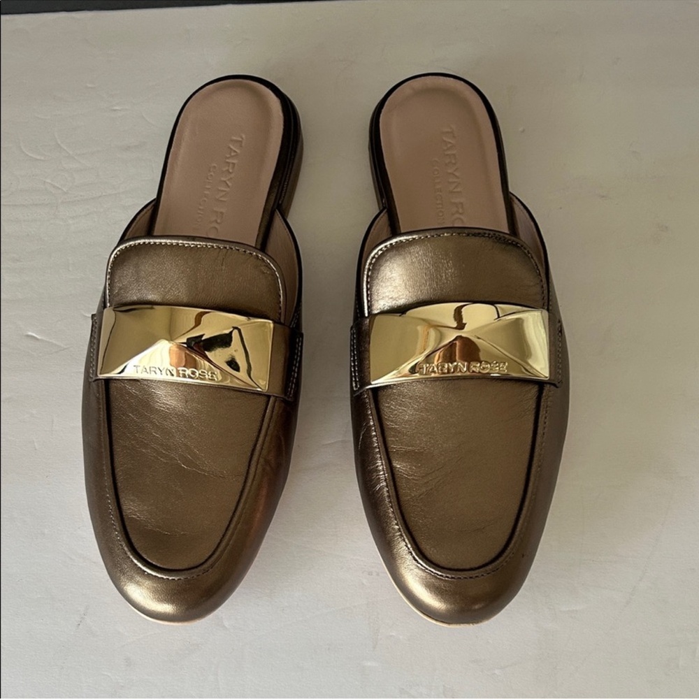 Taryn Rose metallic bronze leather slip-on mules with gold-tone hardware - Picture 2 of 11